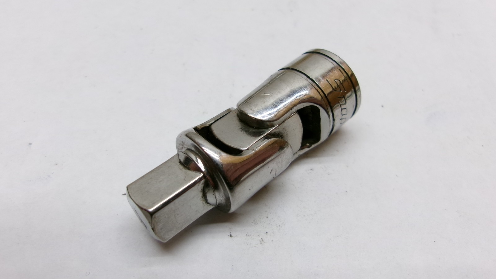 Snap-on tools USA 3/8” drive Universal Joint Chrome Swivel Socket FU8A