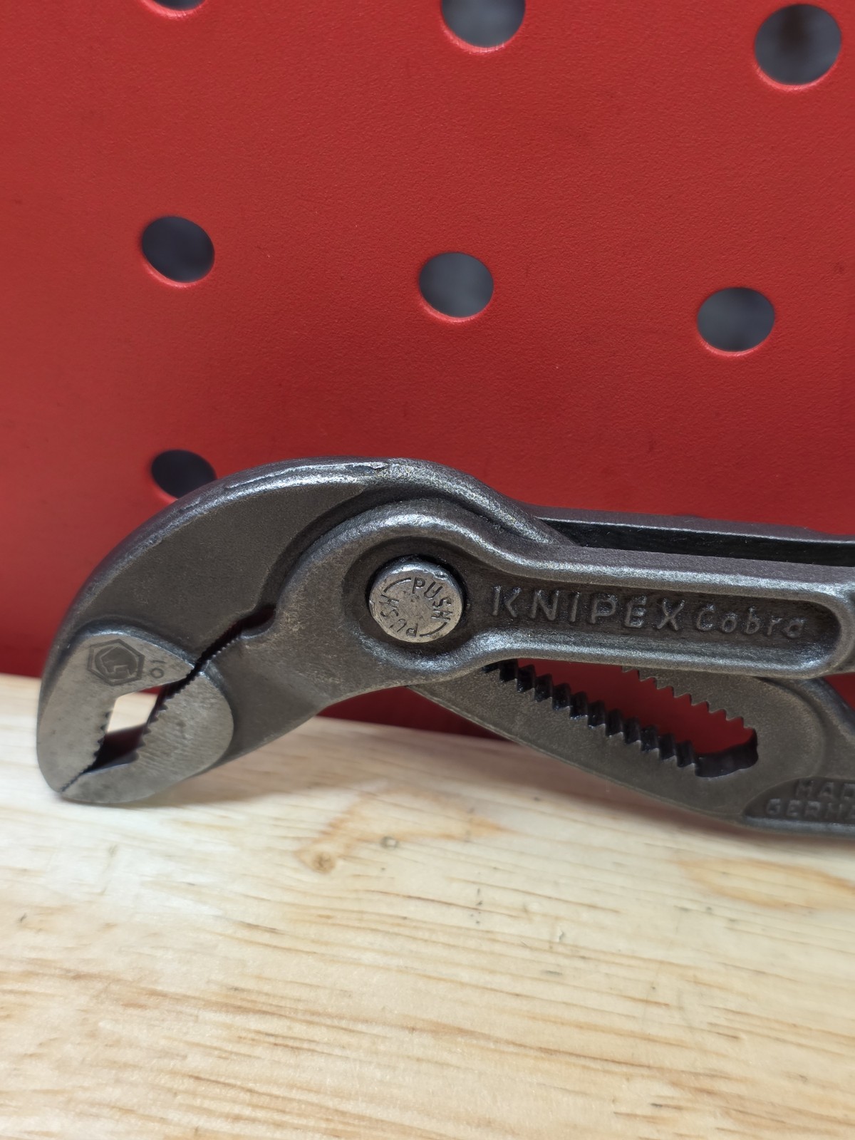 Matco Tools PC7 Knipex Cobra Pliers Red Grips 7-1/4” Long Germany