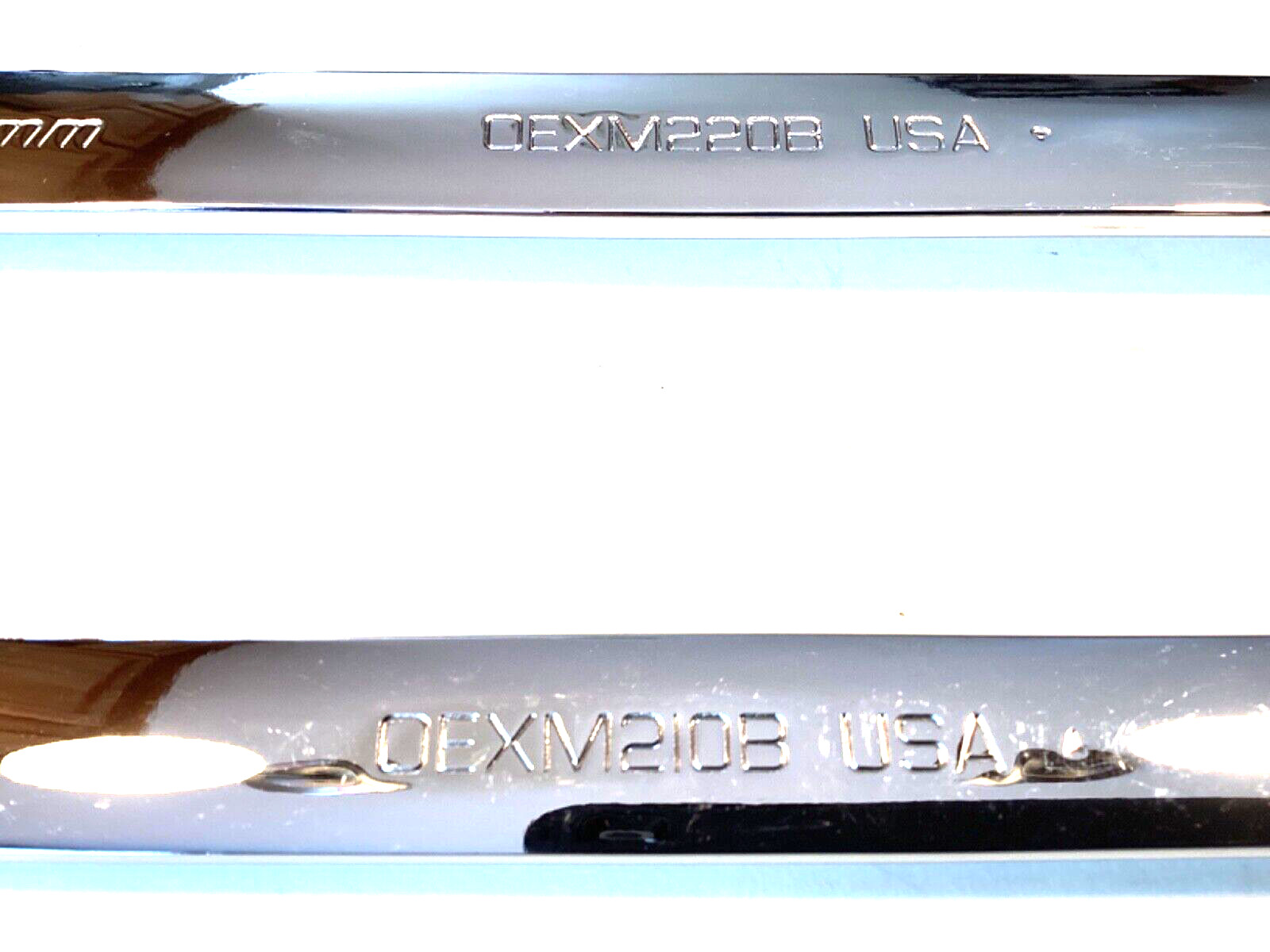 Snap On NEW 2 Piece 21 & 22MM Flank Drive Combination Wrench Set OEXM210 OEXM220