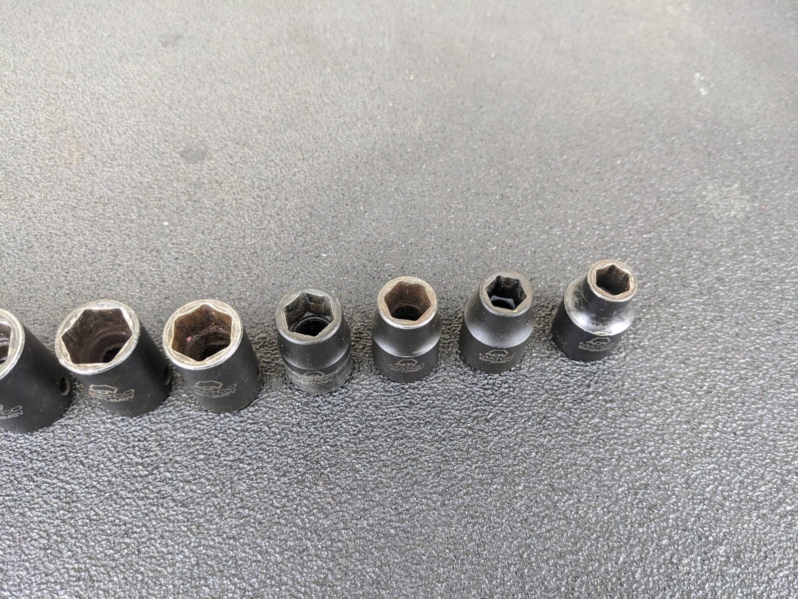 #bo195 Matco Tools ADV 3/8 Drive Short Shallow Impact Socket Metric 6 Point Set