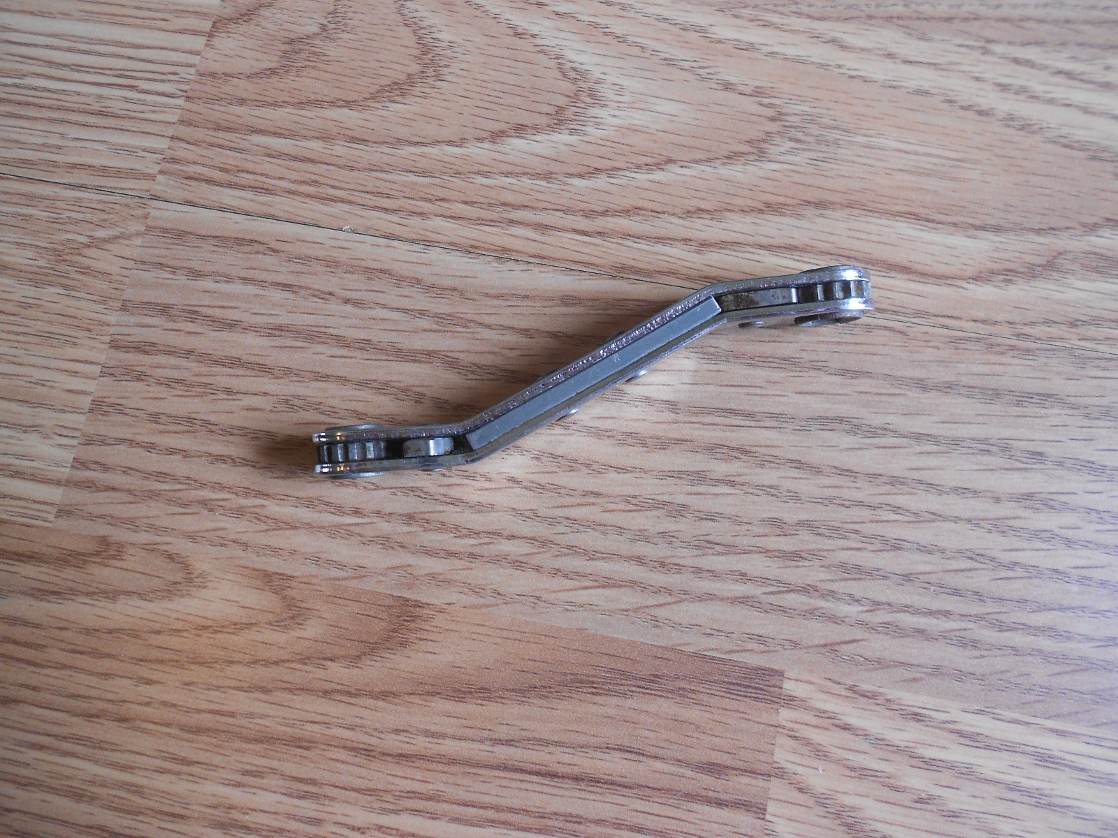 1 MAC TOOLS ROW0810 1/4″ x 5/16 6pt Reversible Ratcheting Offset Box Wrench USA