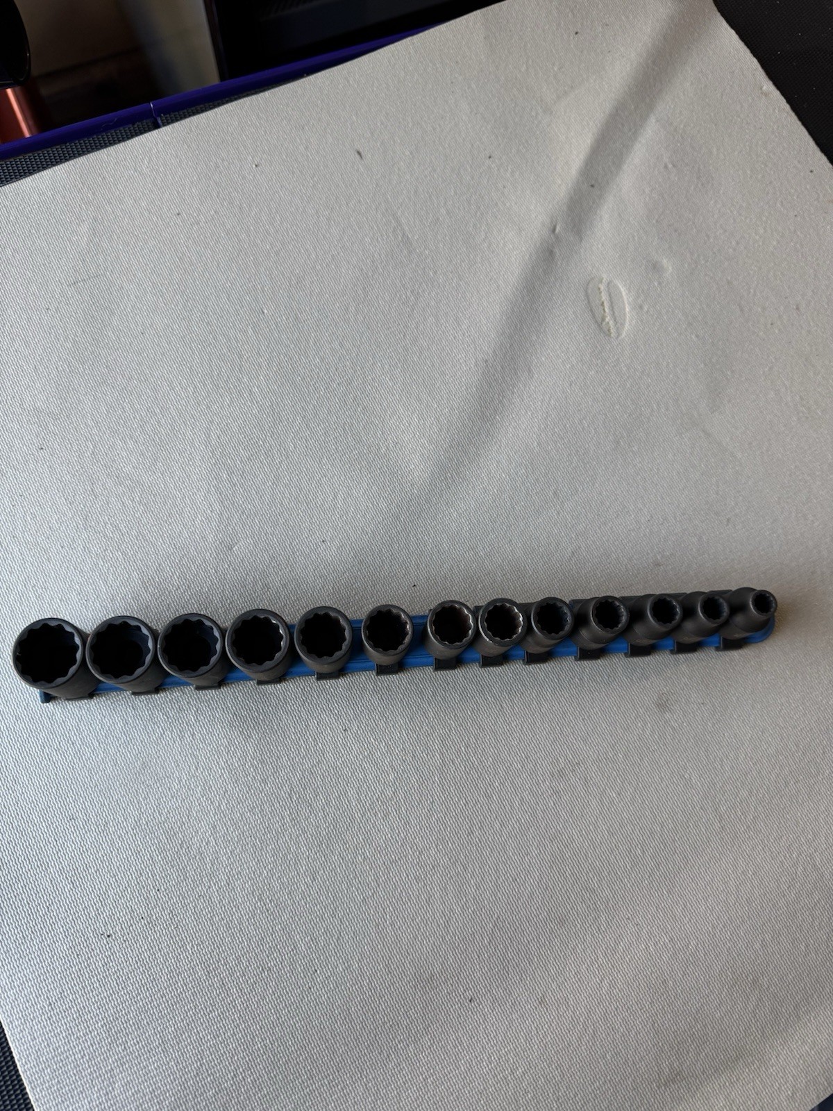 Matco Tools Adv SBPM132V 7-19mm 3/8″ Drive Shallow 12-Point Impact Socket Set