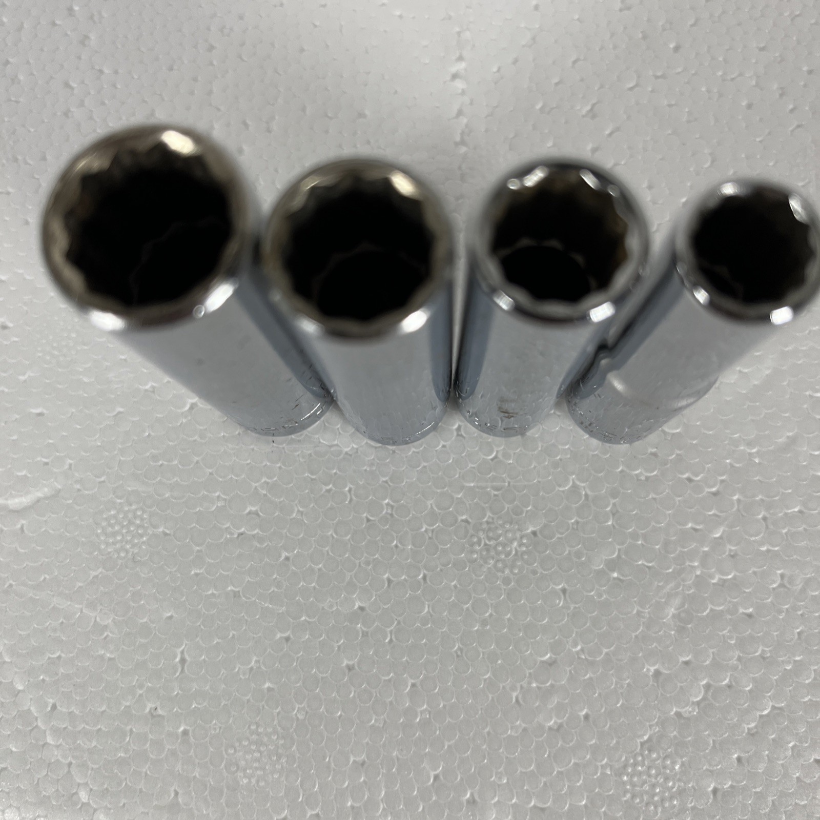 Craftsman 3/8 Drive 12 Point Deep Sockets Standard Lot Of 4