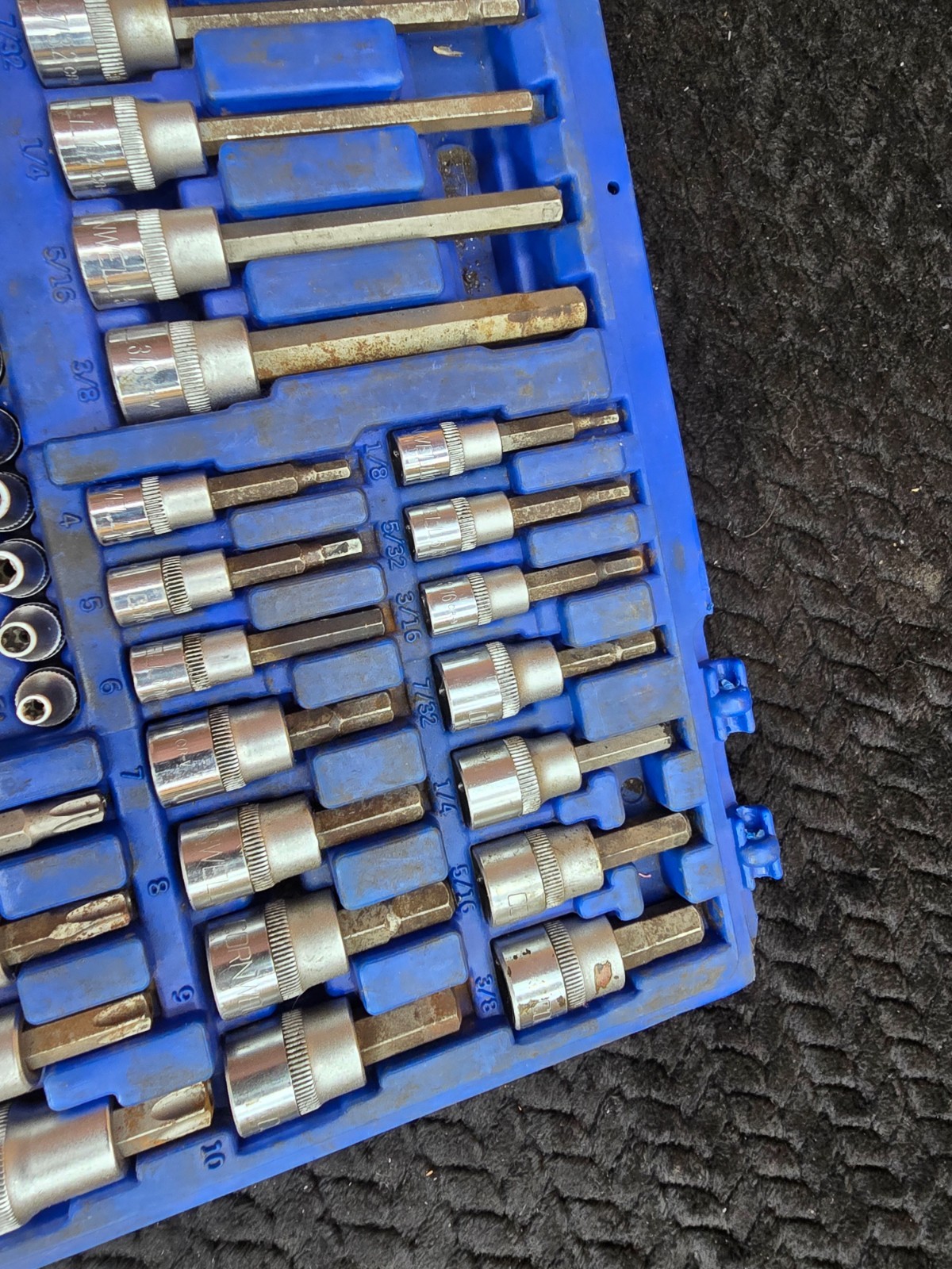 CORNWELL 62 Piece 1/4″, 3/8″ & 1/2″ Drive Master Deluxe Hex & Star Bit Set
