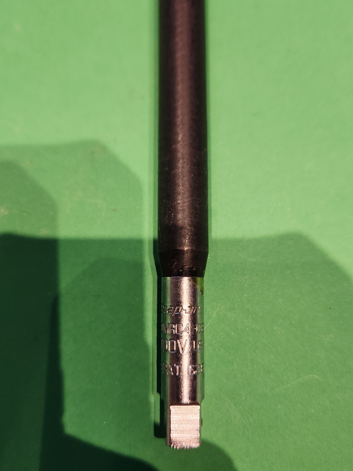 Snap-On Tools USED Magnetic Non-Conductive Composite Shank/Bit Holder (7-1/4″)