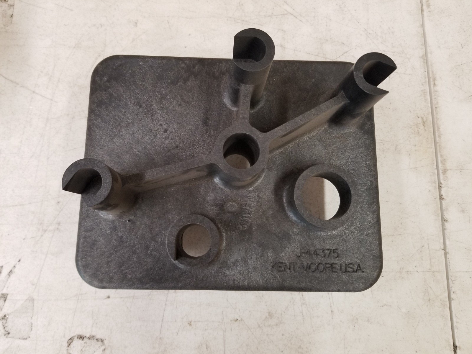* Kent-Moore J-44375 Getrag Transmission Assembly Pallet Fixture