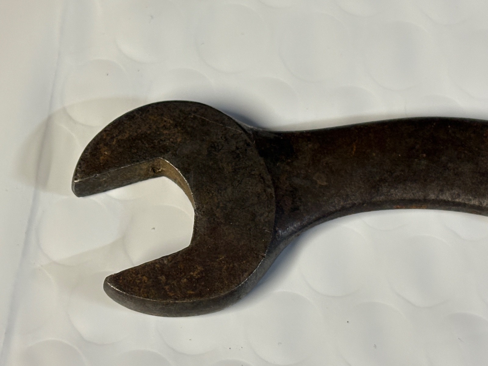 BILLINGS & SPENCER CO. ANTIQUE S-CURVE WRENCH, 3/8″ x 5/16″ SAE, #2007