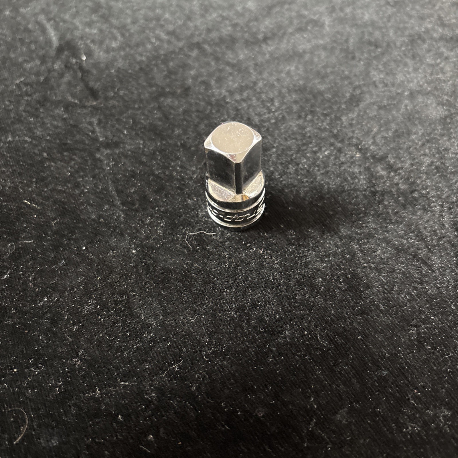 SNAP ON A2A 3/8″ Drive – 1/2″ Socket Adapter USA used