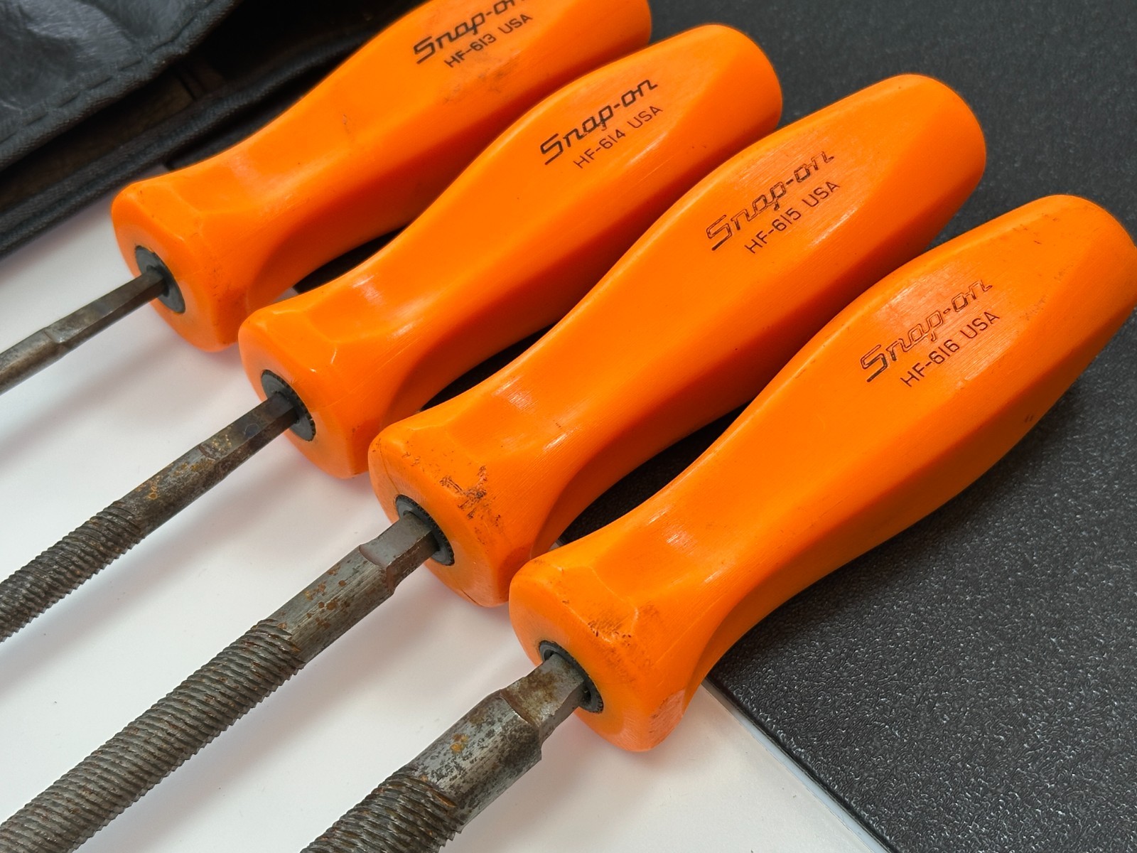 🇺🇸 Snap-on Tools USA HBF200O RARE ORANGE Round File Set w/ Kit Bag C0413O