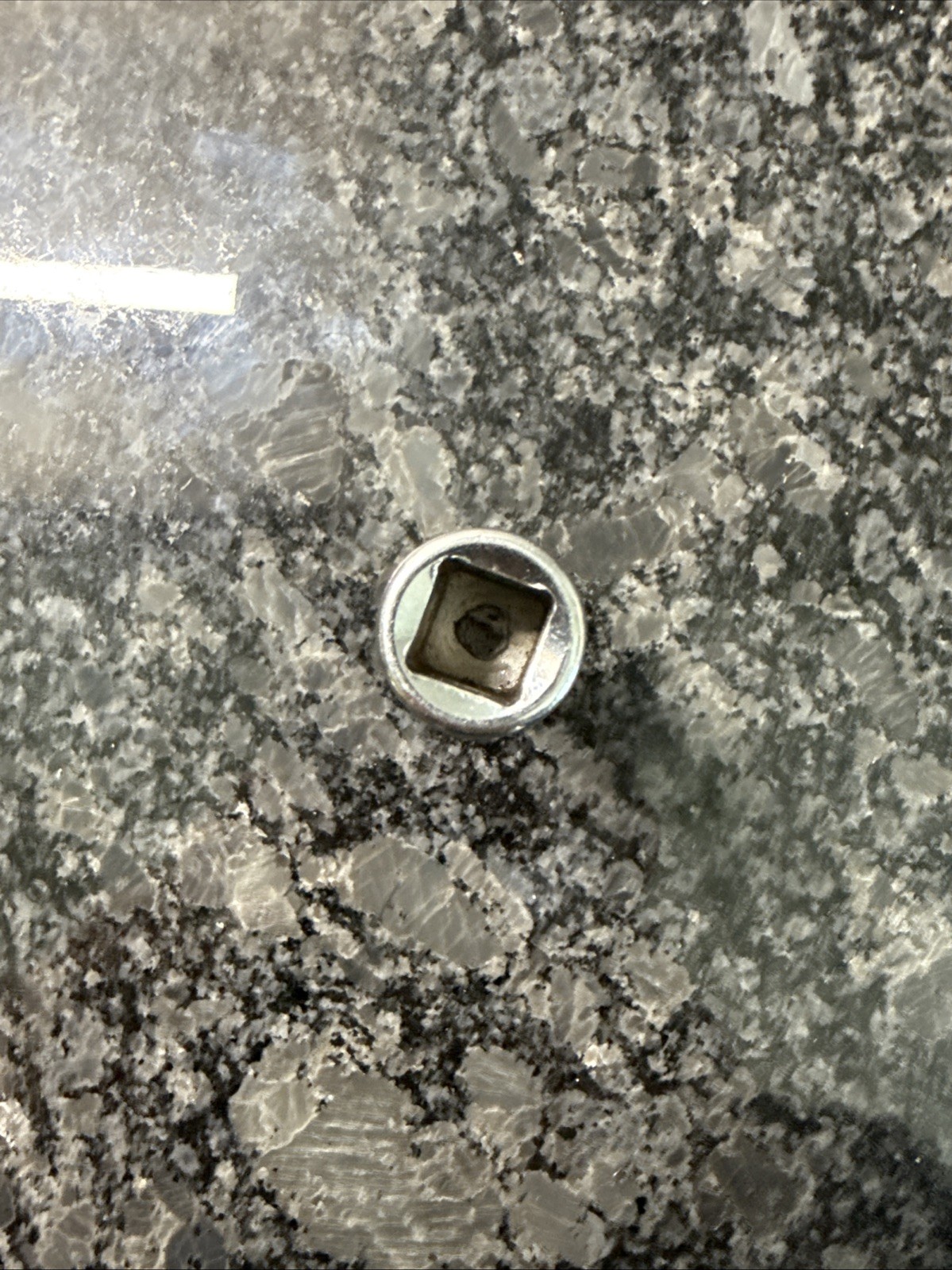 Snap-On 3/8″ Drive 5/16 Hex Socket, Model Number(FA10E), (Used Condition)