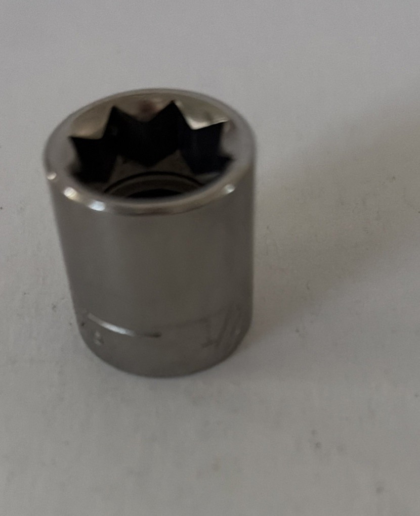 Craftsman 3/8″ Drive #44345 8pt Shallow Socket -G- Series