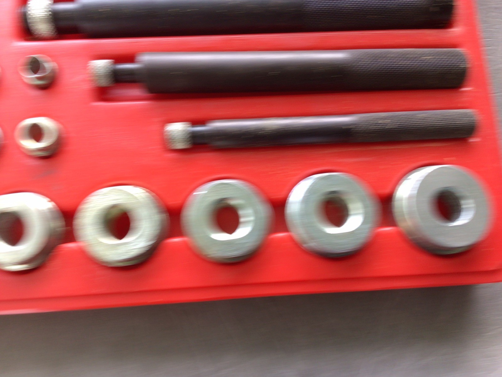 Dayton 4X083A Bushing Removing & Inserting Set w/ Case