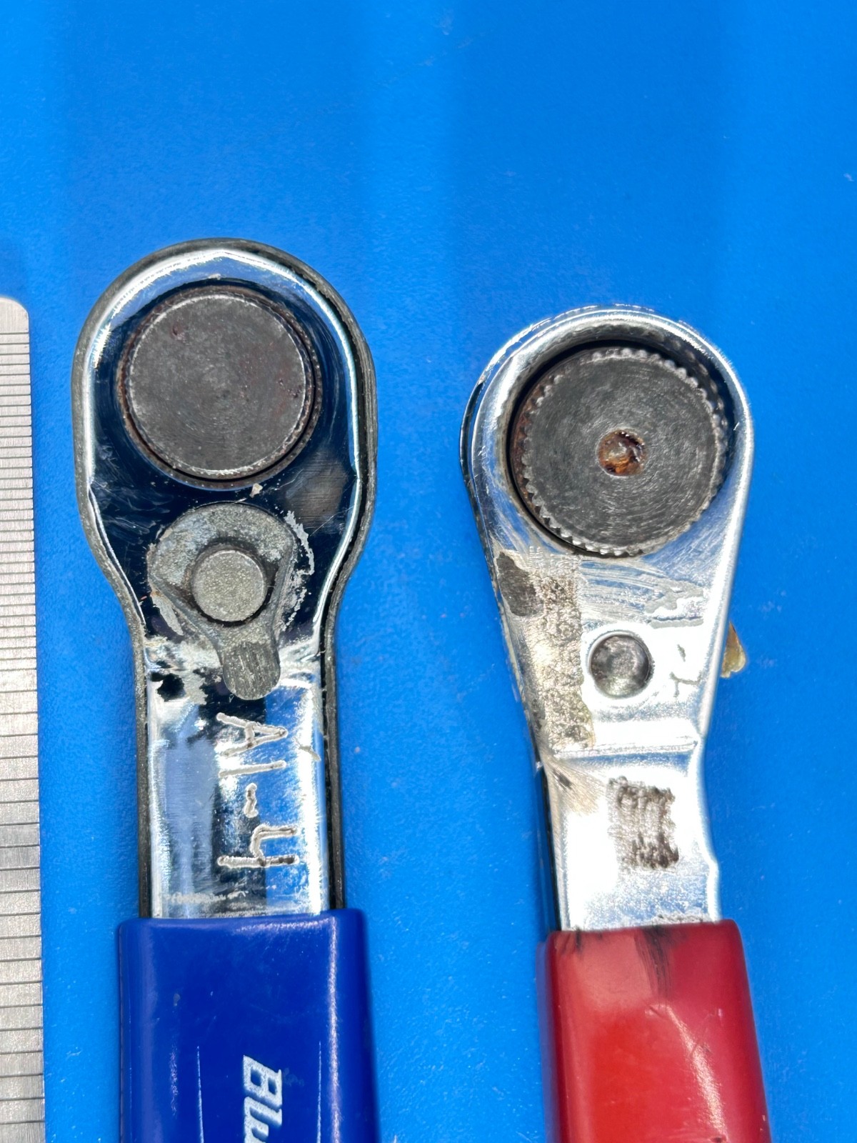 Blue Point Tools Offset Mini Ratcheting Driver 1/4” BTWOS 2 Pieces USA N-8