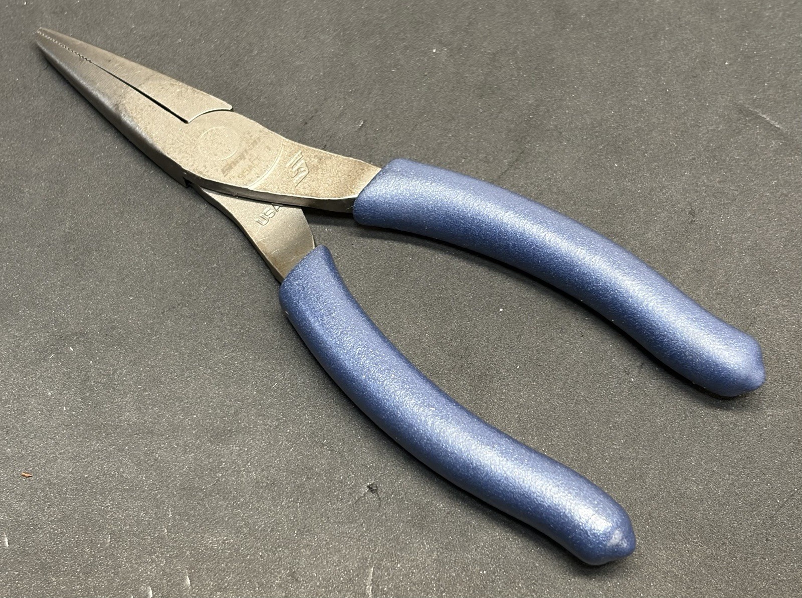 Snap-on Tools METALLIC BLUE Talon Soft Grip 6” Needle Nose Pliers 95ACF