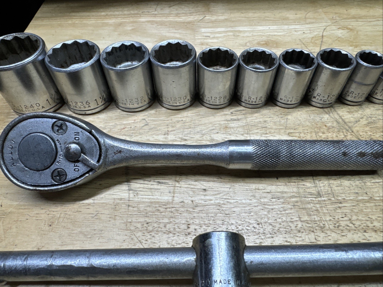 Vintage Penens 1/2″ Drive Ratchet Socket 13 Pcs Set R-10 Alloy Made in USA