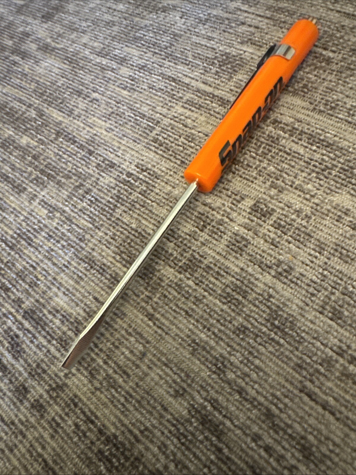 Snap-On Tools Mini Orange Flat Pocket Screwdriver with Clip and Magnetic End New