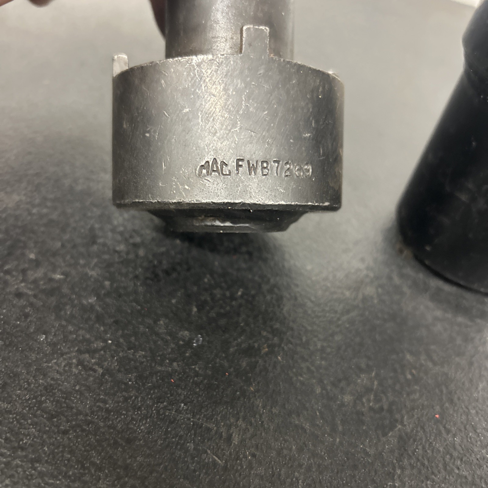 Mac Tools FWB 7269 1/2 Drive Axle Socket 3 1/2 And Extra Axle Socket