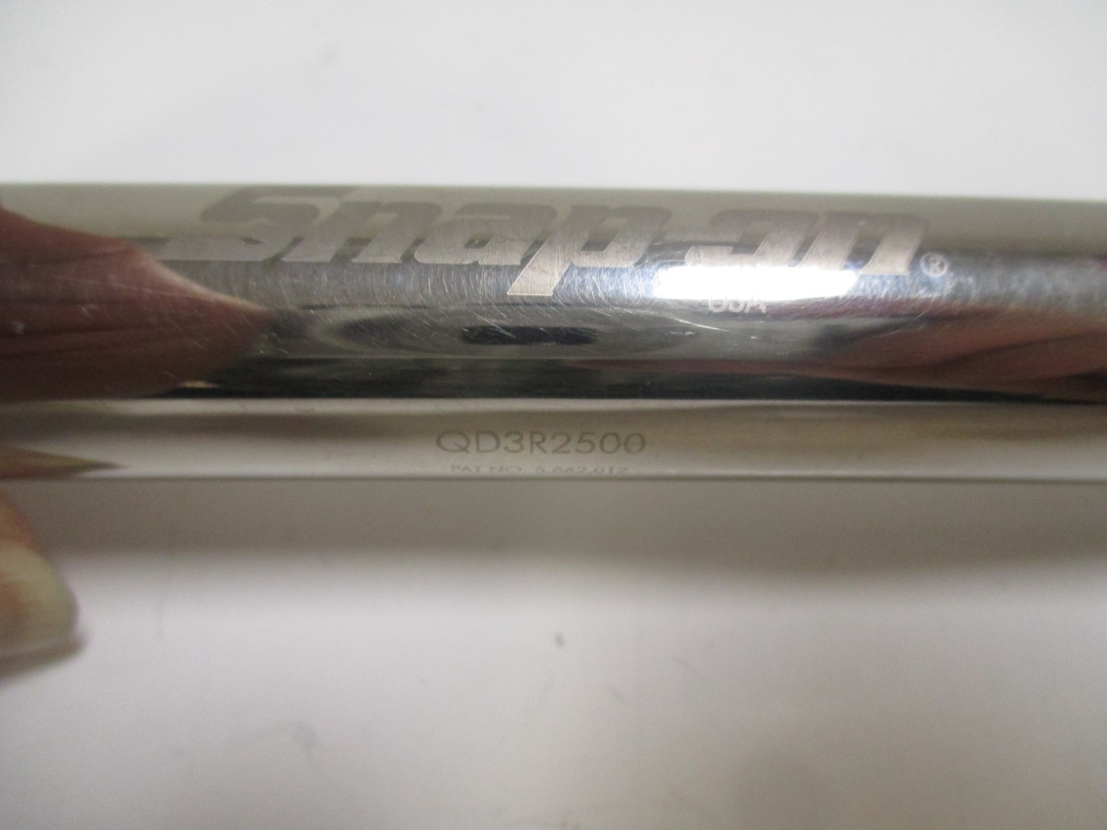 Snap On 1/2″ Drive Click Type Torque Wrench 500-2500 in Lb QD3R2500 Ratchet