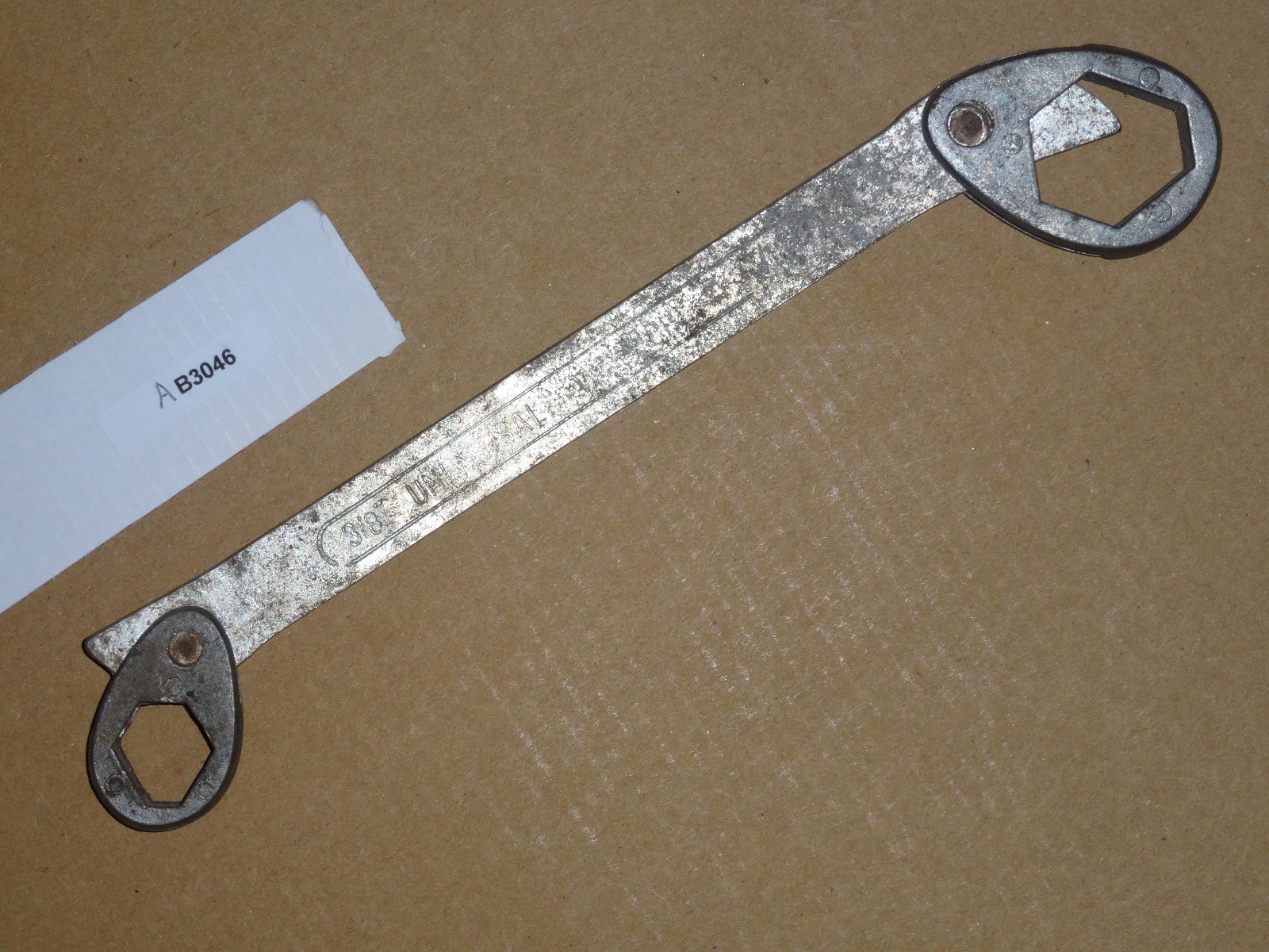 Universal Wrench 9-14mm 3/8″ & 15-22mm 13/16″ Double Ended Adjustable Spanner