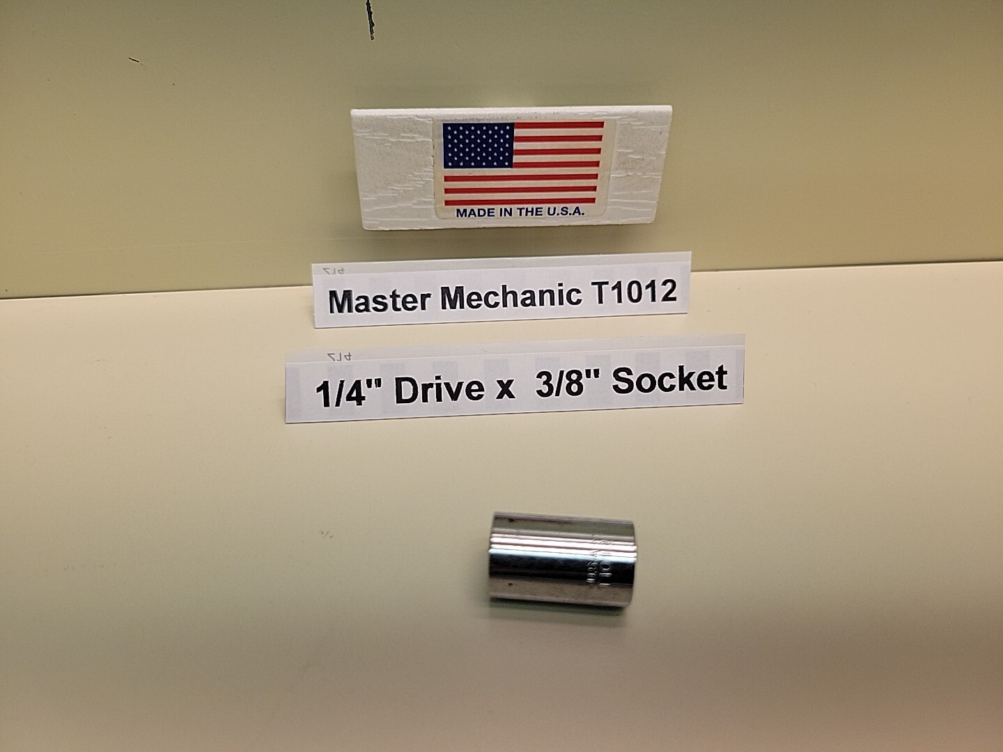 Master Mechanic 1/4″ Drive x 3/8″ SAE Standard Socket NOS USA