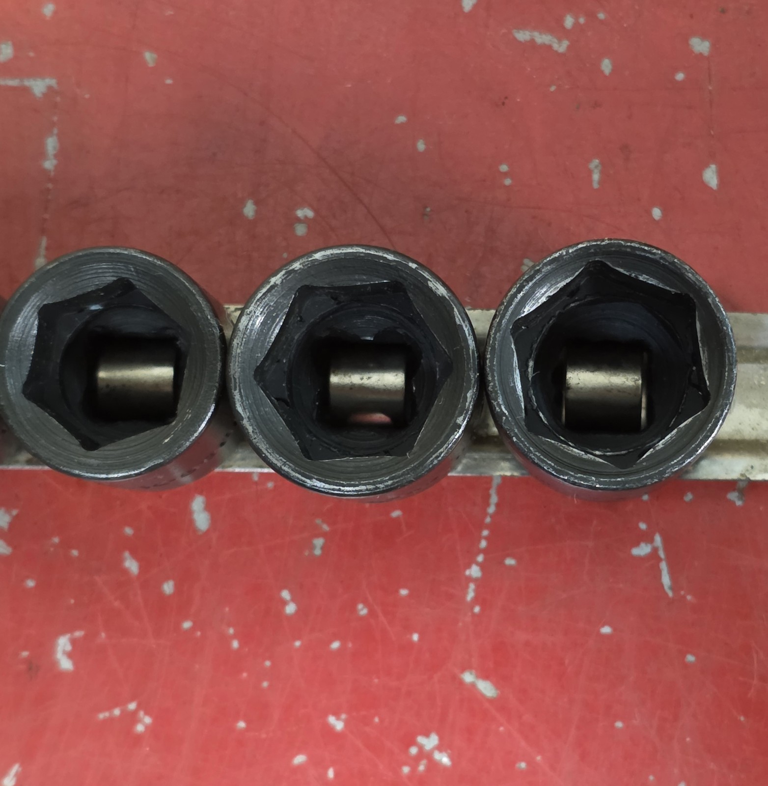 SK Tools 3/8″ Dr 12pc Metric Impact Shallow Socket Set 6pt 8mm -19mm USA