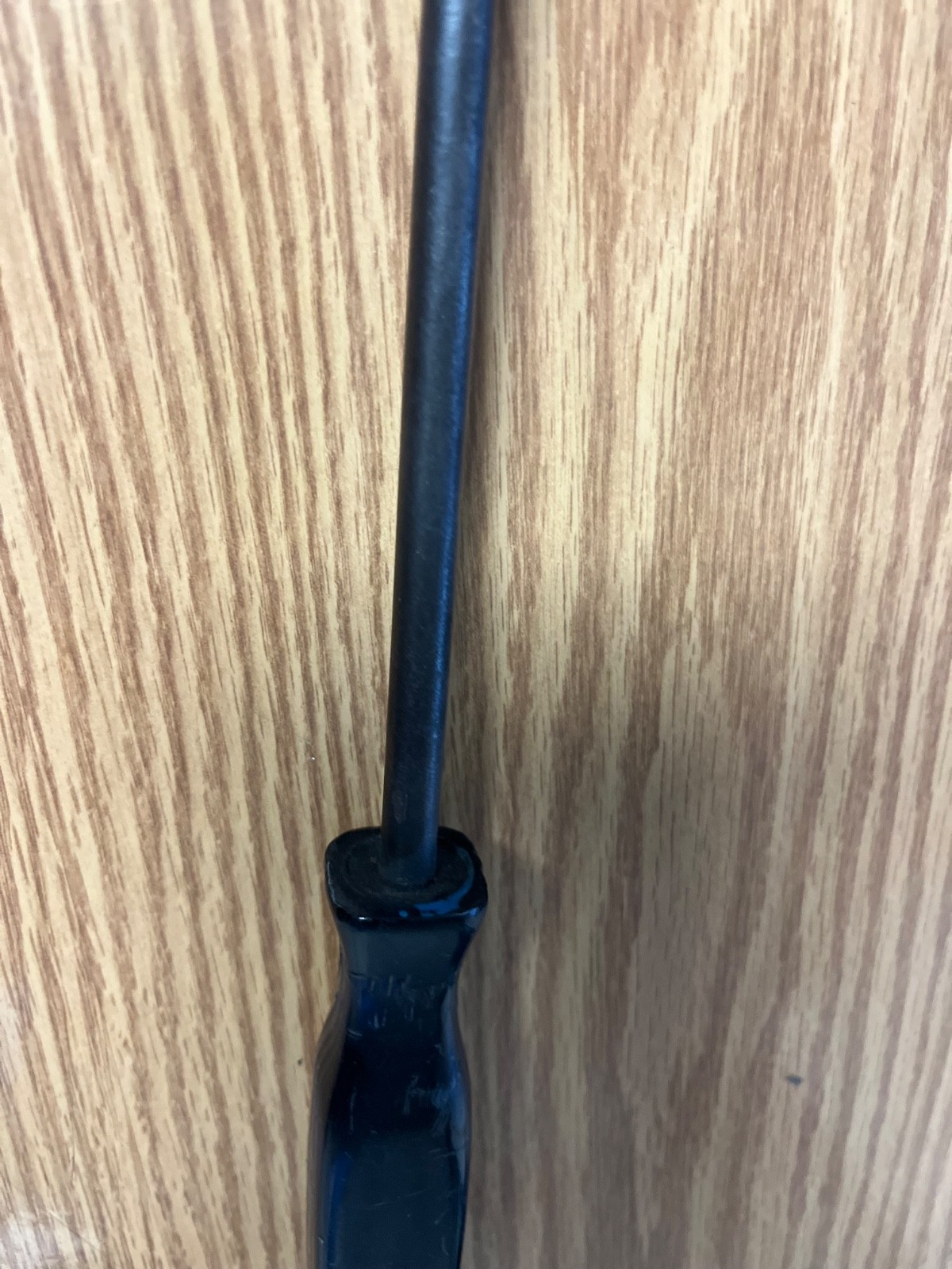 SNAP ON SSD422A – 25.25″ LONG BLACK HANDLE FLAT BLADE SCREWDRIVER – LOC# 272