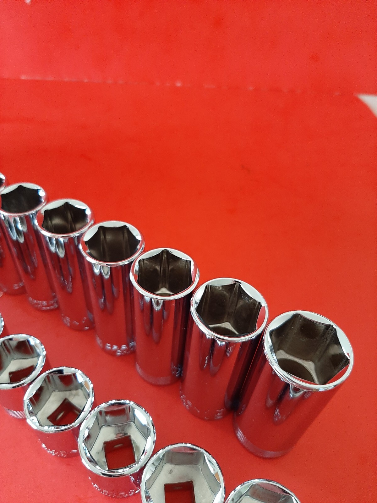 New Craftsman 32 Piece Shallow & Deep 3/8″ Drive Metric 6 Point Socket Set