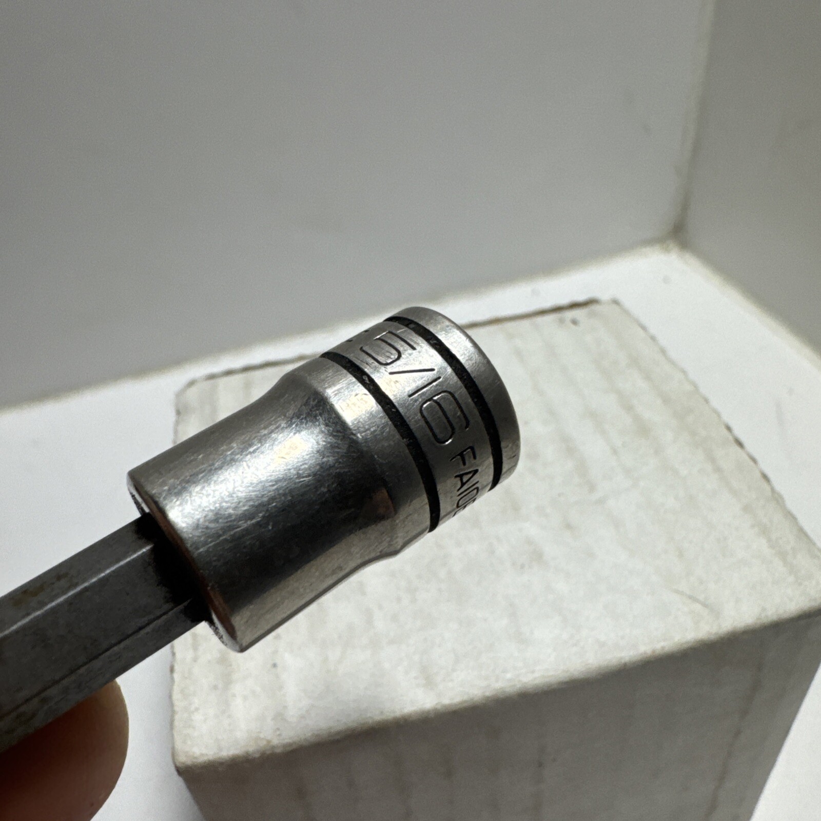 Snap On 3/8″ Drive 5/16″ Hex Bit Driver Socket FA10E