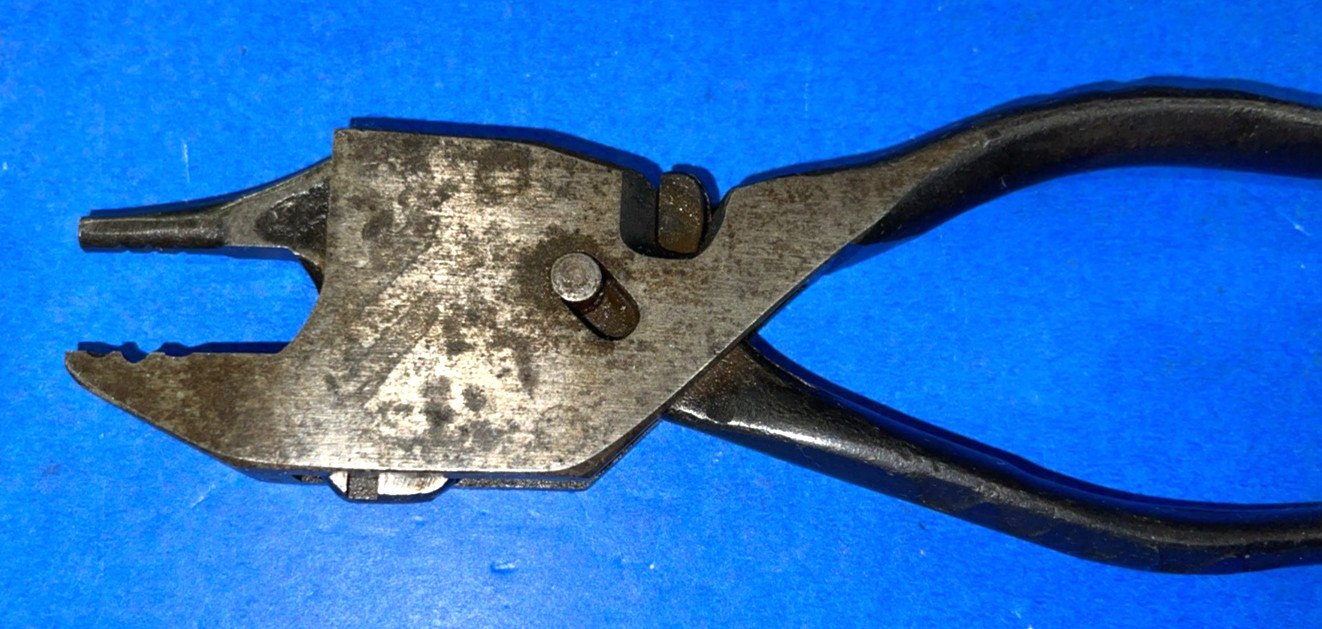 EIFEL TOOLS VINTAGE GEARED PLIERENCH 7 INCH 1 EXTRA HEAD
