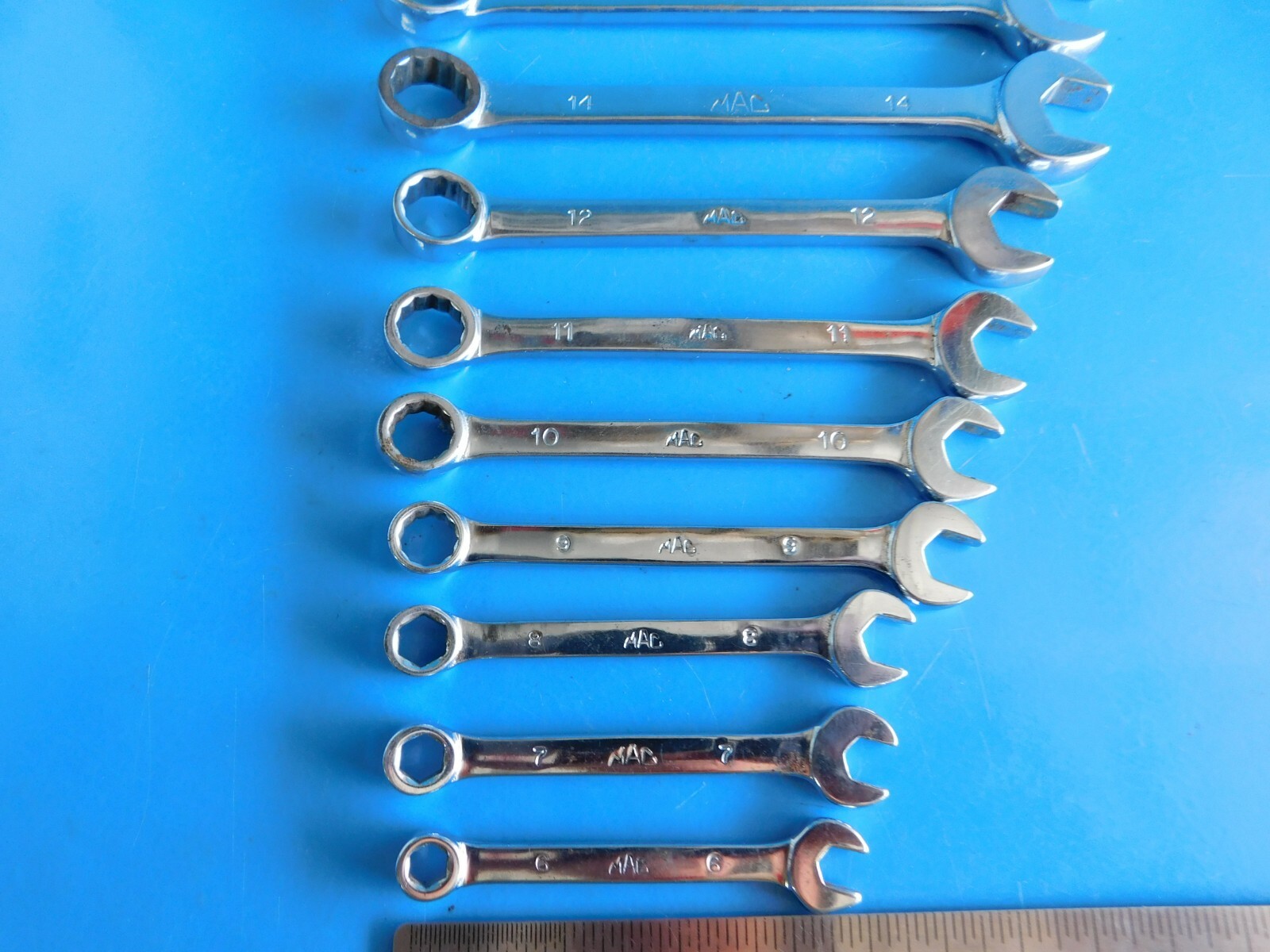 USED, MAC SHORT COMBO WRENCHS «6,7,8,9,10,11,12,14,15,16,17,18,19MM» LOT OF 13