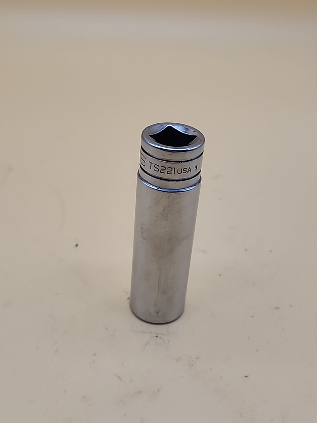 Snap- On Tools TS221 11/16″ SAE Flank Drive Deep Socket 1/2″ Drive 6 Point USA