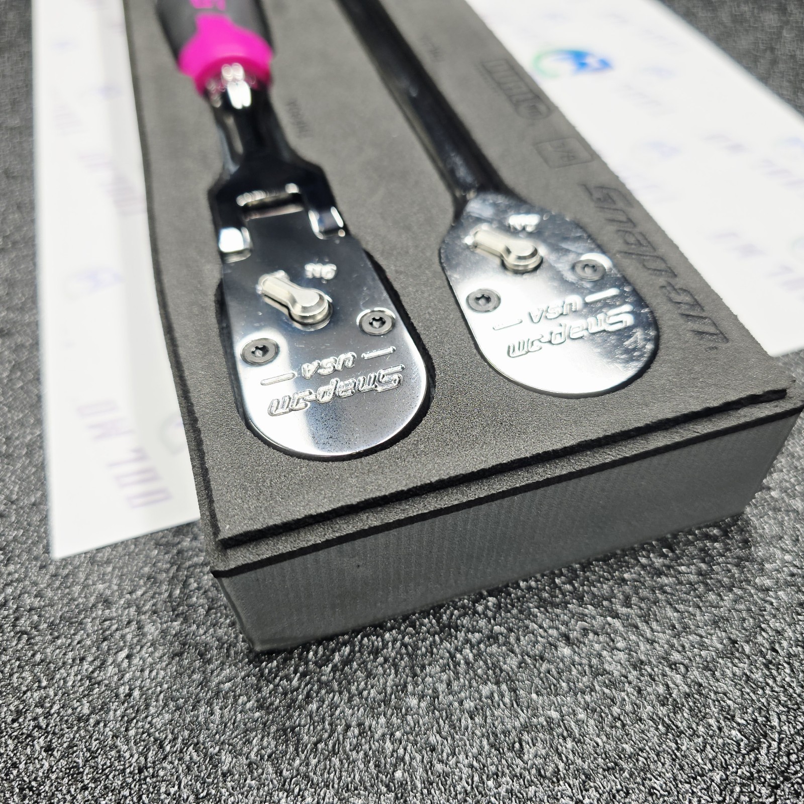 Snap-on Tools USA NEW ELECTRIC PINK 2pc 3/8″ Drive 100 Tooth Cynergy Ratchet Set