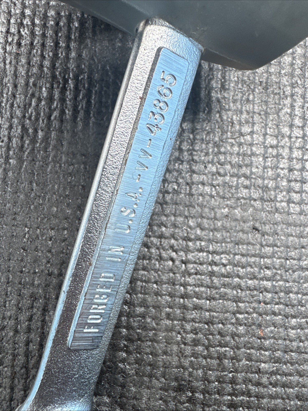 Sears Craftsman USA 43865 5/8 X 3/4 In SAE Stubby 12 Point Box Wrench Nos