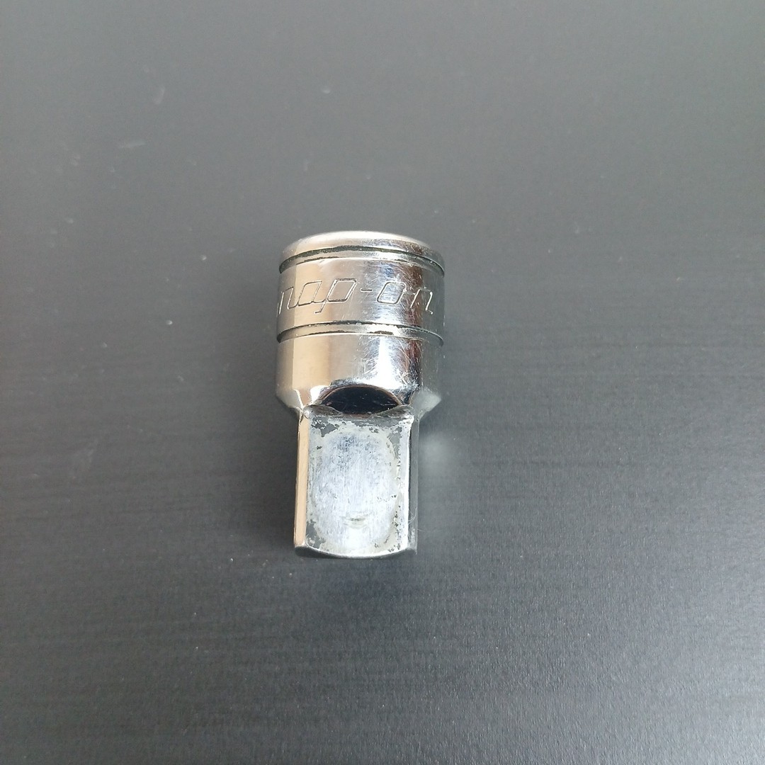 SNAP-ON Tools A2A 3/8″ Drive – 1/2″ Socket Adapter USA