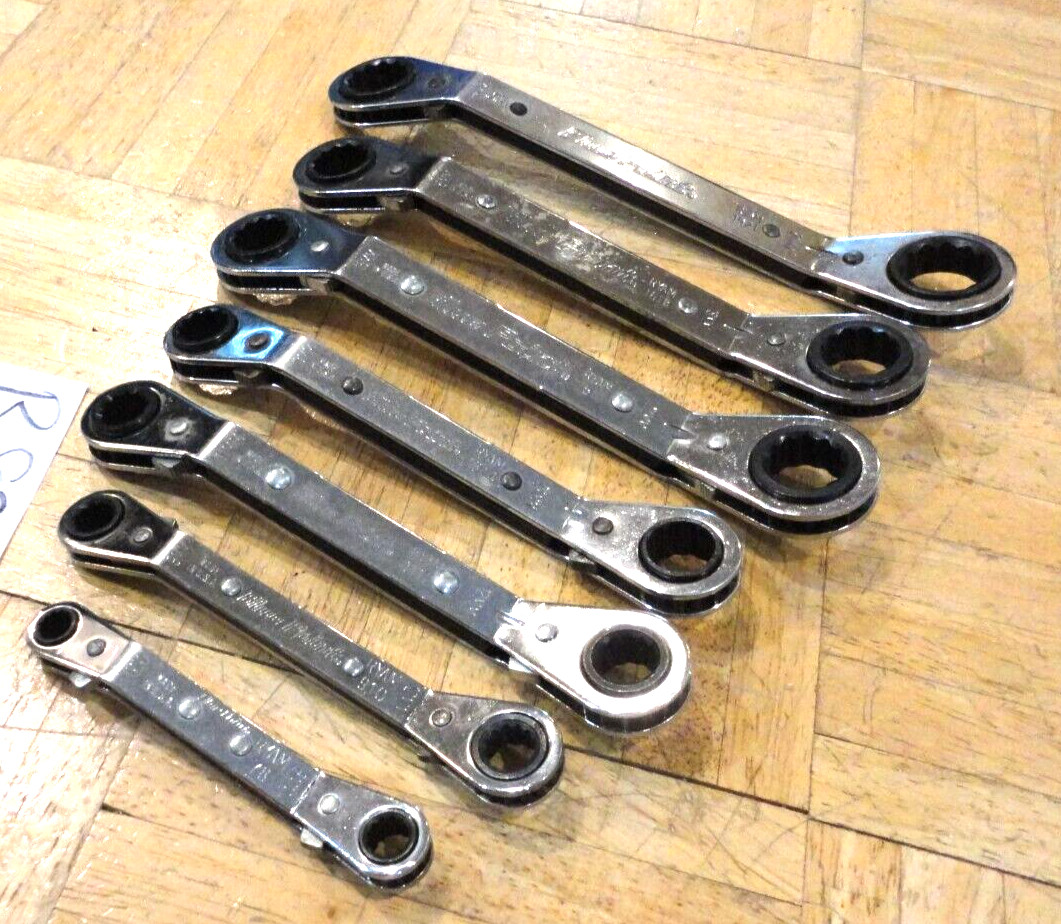 BLUE-POINT TOOLS 7 PIECE METRIC RATCHETING BOX END WRENCHES 7MM-21MM
