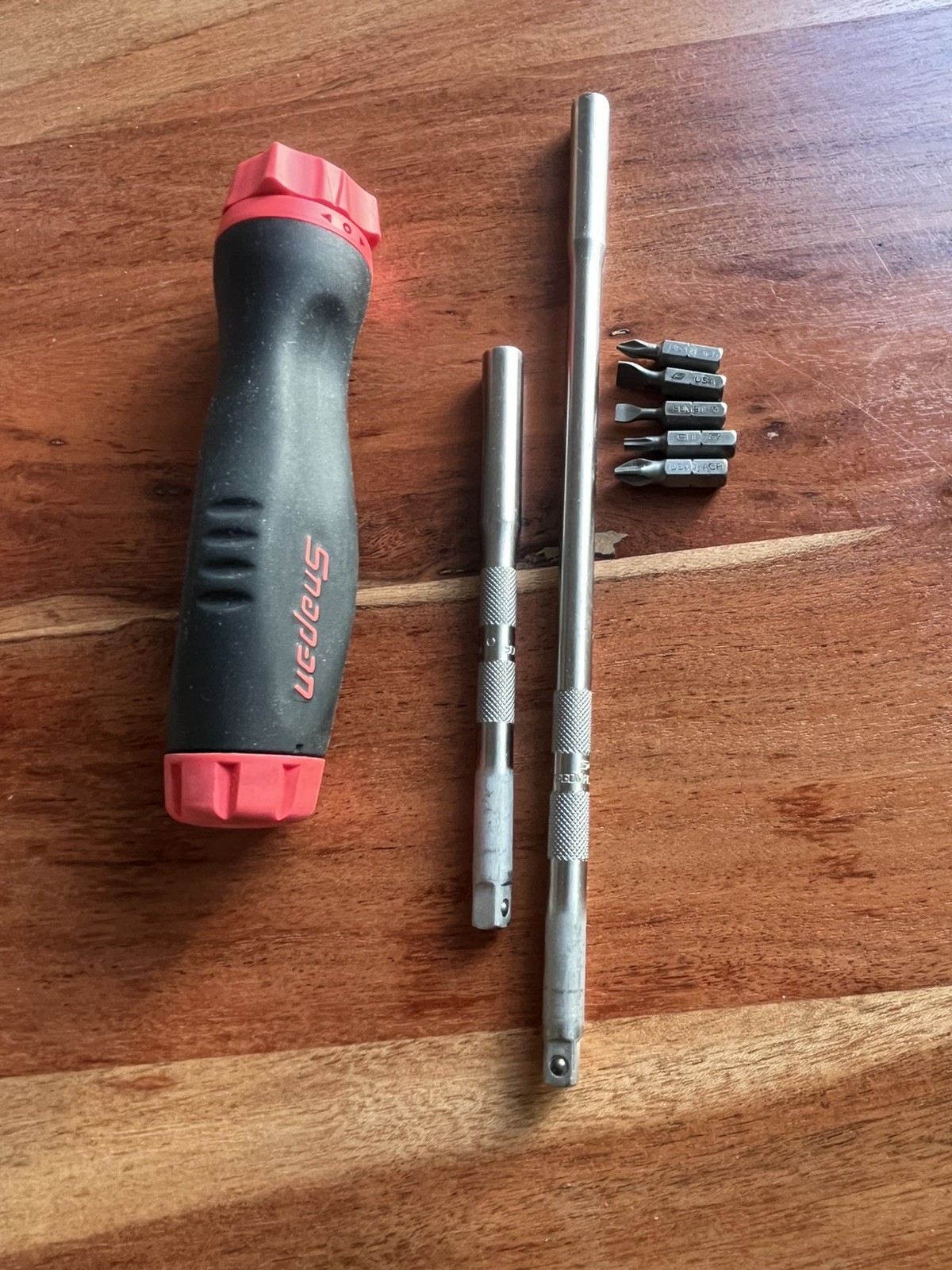 Snap-on Ratcheting Screwdriver Set with Case, Bits & Extension Bars Rare Red USA