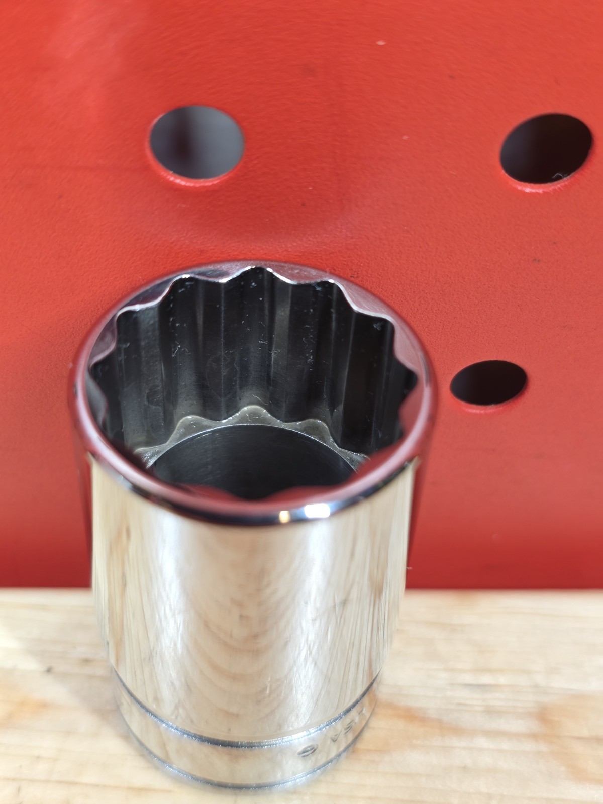 Snap-on Tools FDS251 25/32″ NICE 3/8″ Drive 12-Point SAE Semi-Deep Chrome Socket