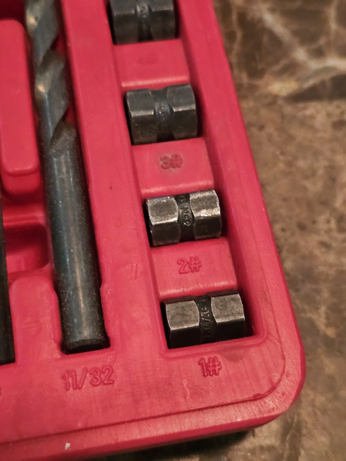 Mac Tools 20 Piece Extractor Set SCEX20S **MISSING A FEW SMALL PIECES