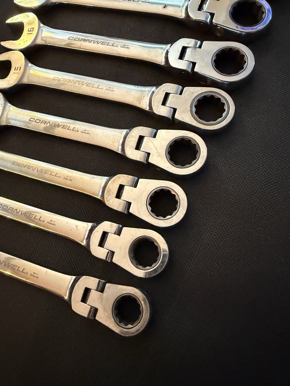 Cornwell Tools Metric Flex Ratcheting Combination 9 Piece Wrench Set CRW12MSFA