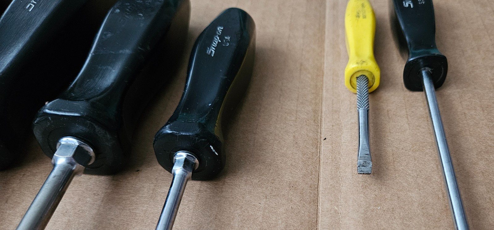 Snap-on Screwdrivers Flat Phillips Tip Chisel Stubby SSD-18 SSD-4120 SDDP102