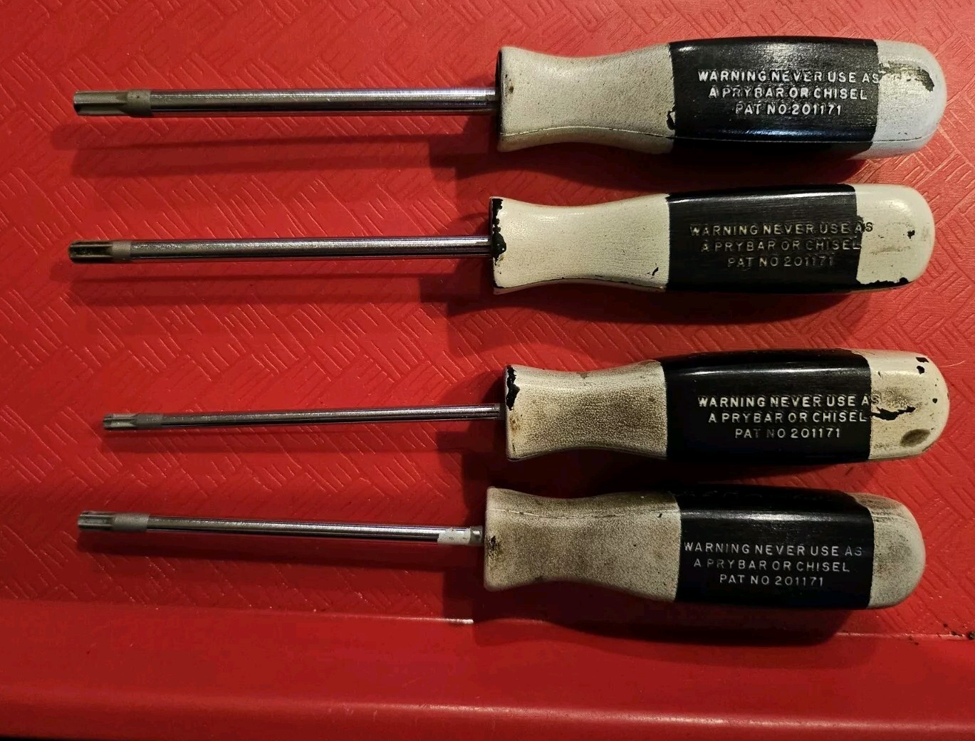 FREE SHIPPING Snap-On Tools STX40 4 pc TORX SCREWDRIVER set T15,T20,T25,T27 USA
