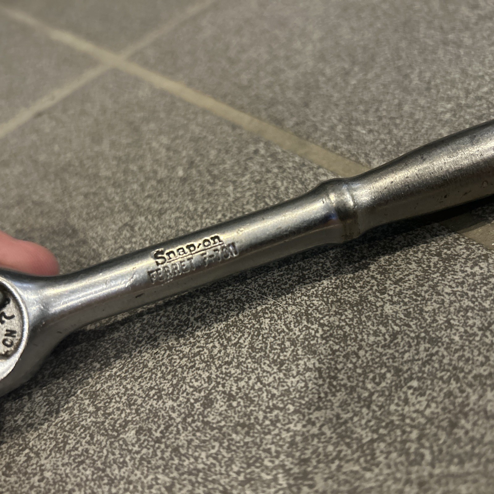 VTG Snap On Ferret F-70N 3/8″ Drive Ratchet 7″ & 1/2” Universal Joint Adapter