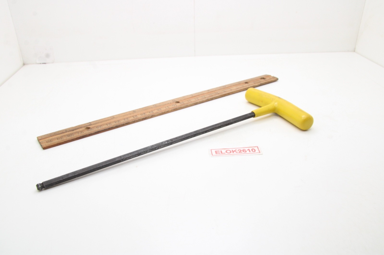 Bondhus 13111 7/32″ SAE Ball End Hex T-Handle 10″ Length Yellow Soft Grip USA