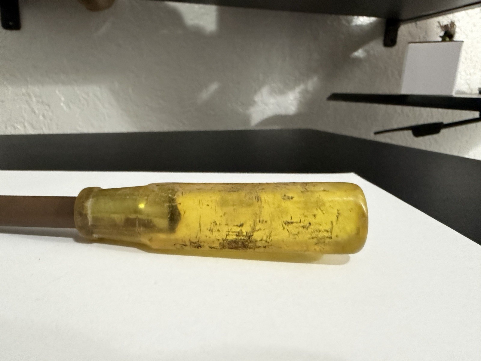 Snap On Tools 7/16″ Nut Driver Hallow Shank Clear Yellow Handle ND114 USA