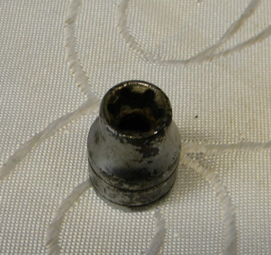 SNAP-ON 3/8″ DRIVE E10 TORX CHROME SOCKET #FLE100