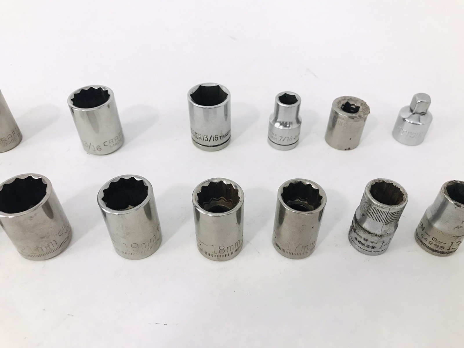 Craftsman 1/2 Ratchet VT-44809 With 1/2 Sockets Lot