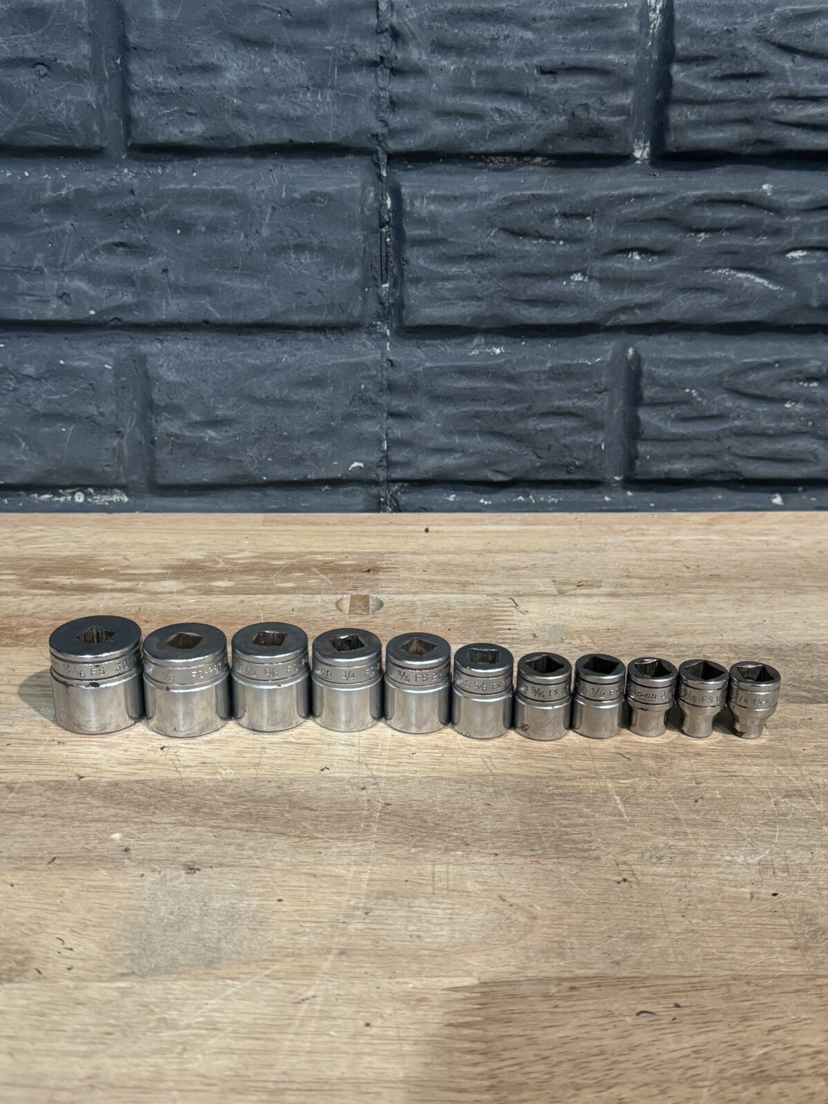 SNAP ON TOOLS – 11Pc Shallow Socket Set, 3/8” Dr, 6pt FS 15/16 – 1/2 & 3/8 – 1/4