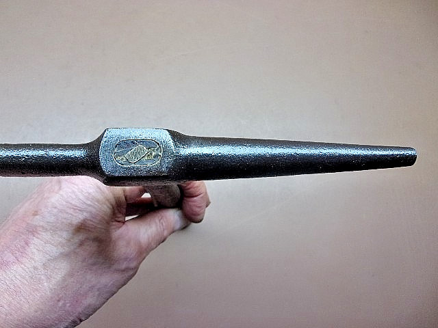 Vintage UNBRANDED AUTO BODY / TINNERS HAMMER 2/12 1/2″ Wood Handle Clean Tool!