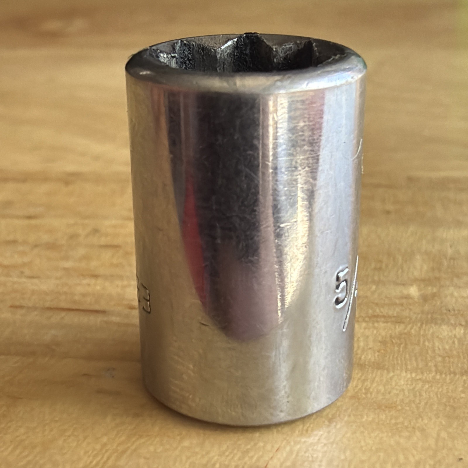 Matco Tools 5/16″ Shallow Socket 1/4″ Drive 8 Point Double Square A108B USA