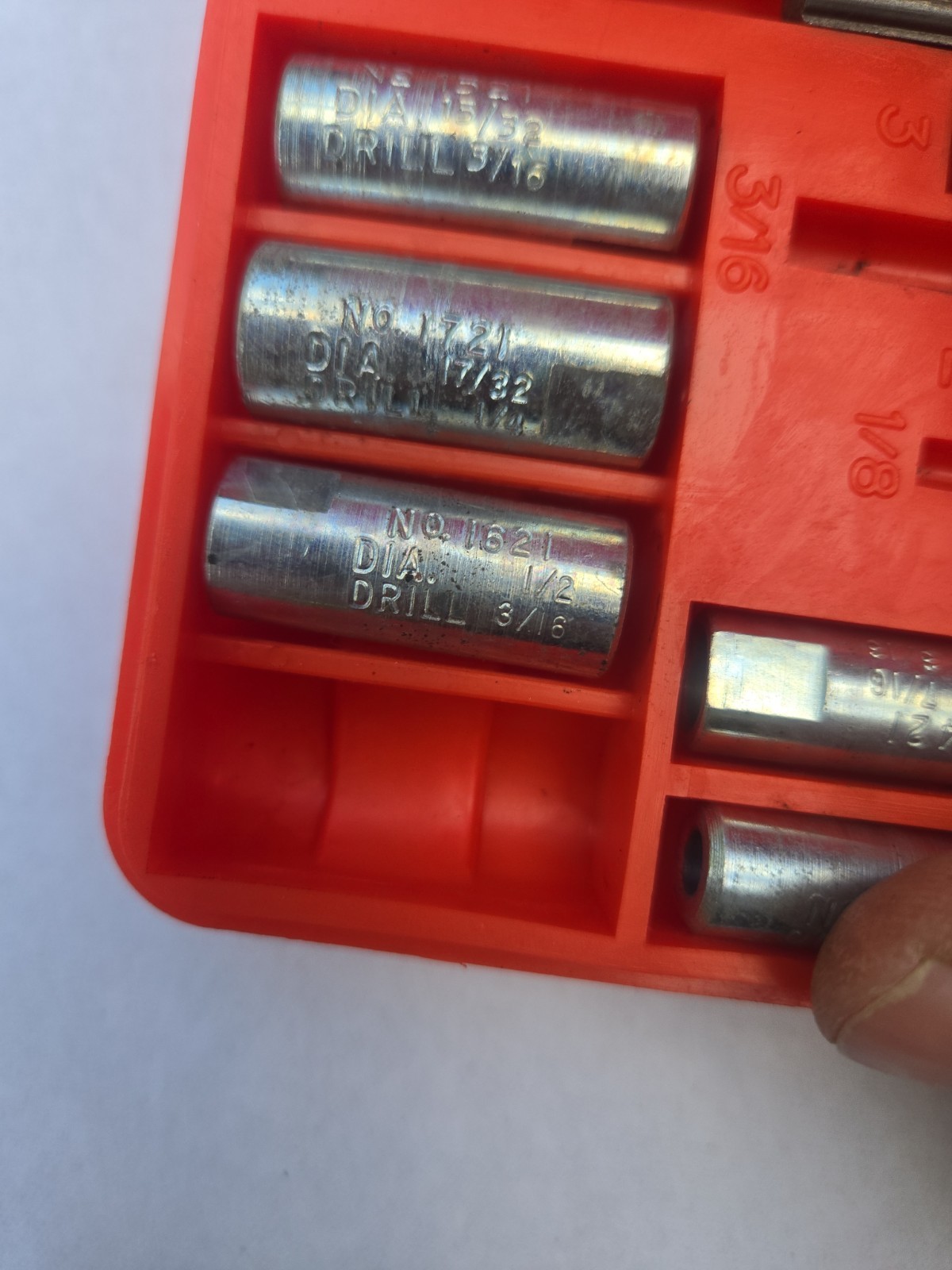 BLUE POINT No. 1020 Screw Extractor Set, MISSING PIECES, PARTIAL SET, AS IS
